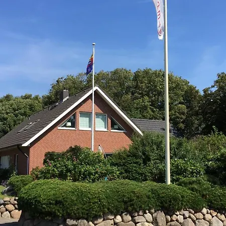 Haus Burmeister Апартаменты Sylt